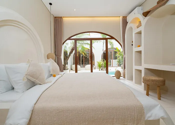 Athenis Villa Dalung (Bali)